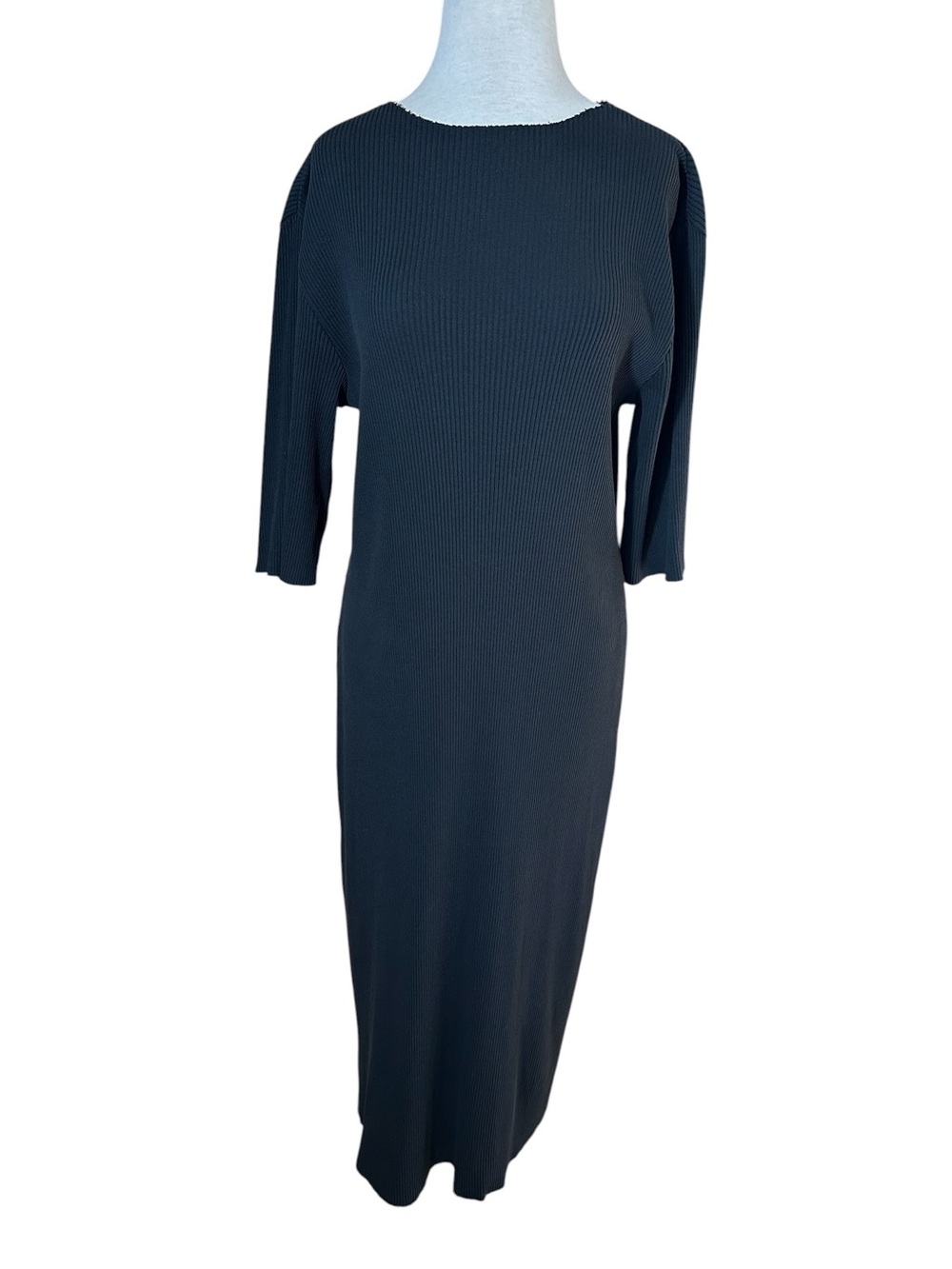 Vince Ribbed Minimalistic Cotton Blend Maxi Dress - Sleek Bodycon